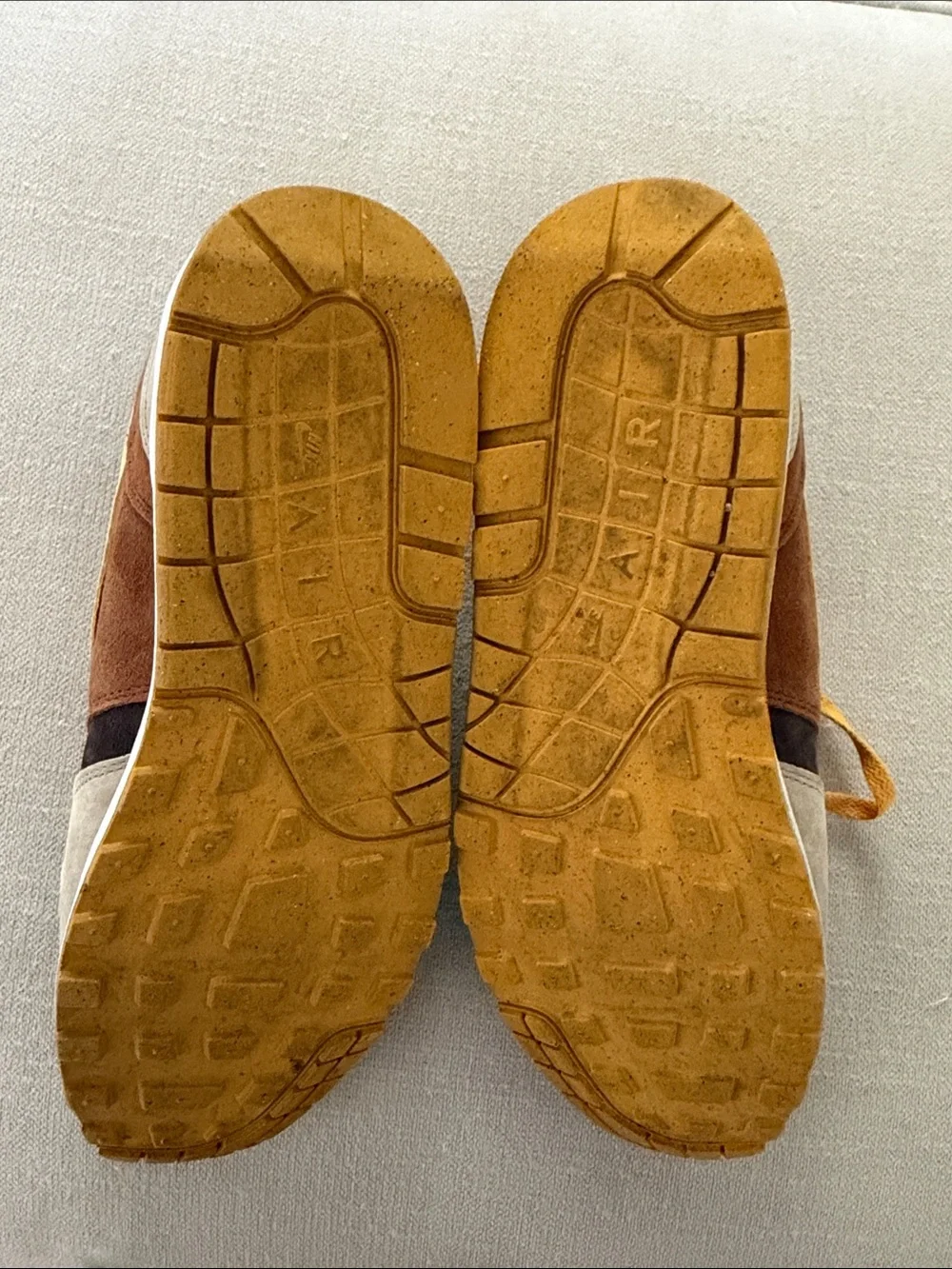 Nike Men's Suede Low-Top Sneakers in Brown and Yellow